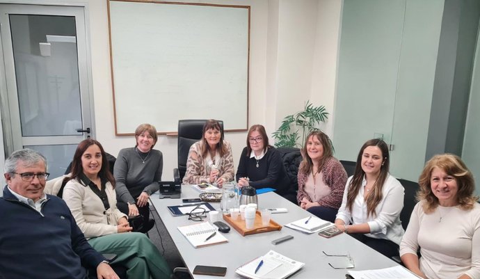 imagen de Reunión entre autoridades de la AEU y ATYR del BPS