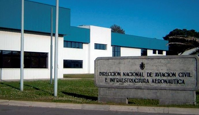 imagen de Nota de la AEU a la DINACIA a fin de que regularice disparidad de criterio en plazo de vigencia de la representación