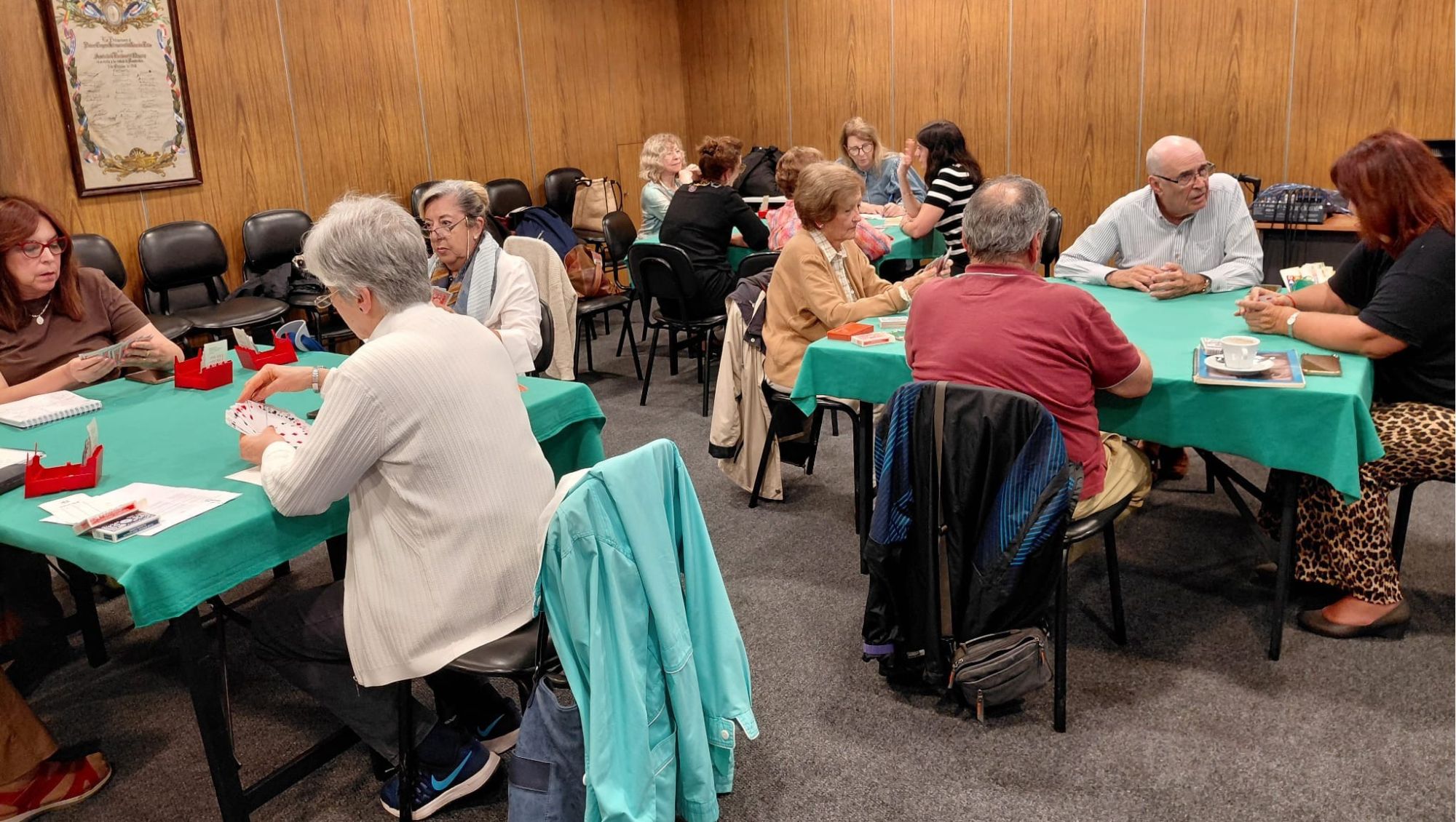 imagen de Comisión de Jubilados: ¡Comenzaron las clases de bridge!