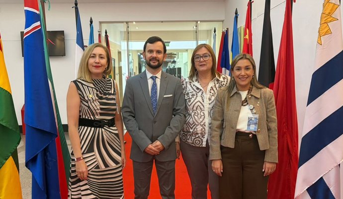 imagen de Reunión con el cónsul uruguayo en Bolivia