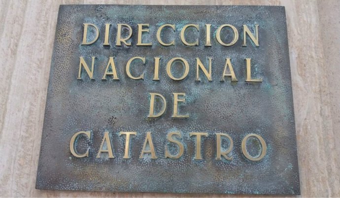 imagen de La AEU expresa su preocupación por la situación de la Dirección Nacional de Catastro