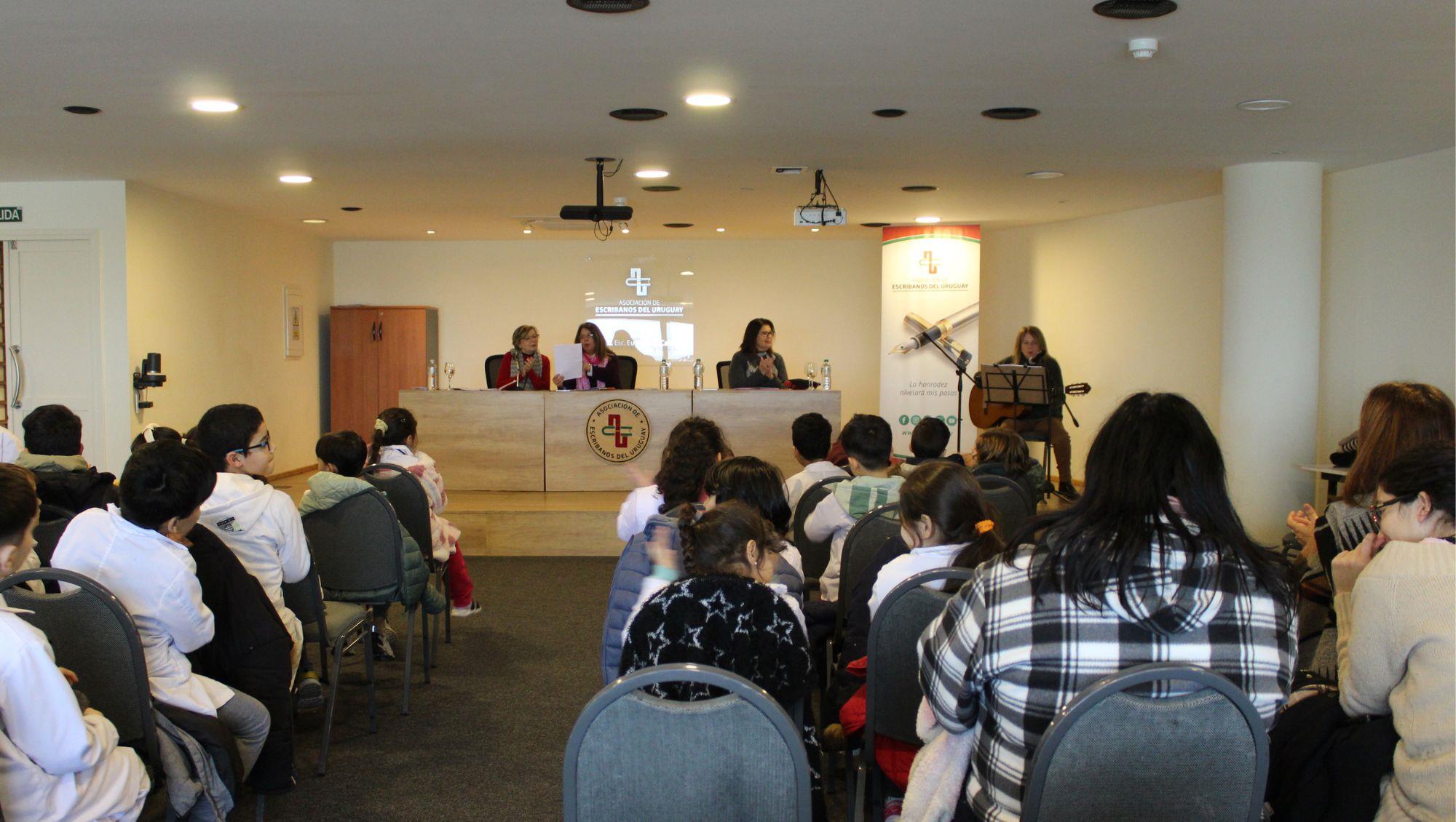 imagen de La literatura y la música fueron protagonistas en una jornada dedicada a los niños